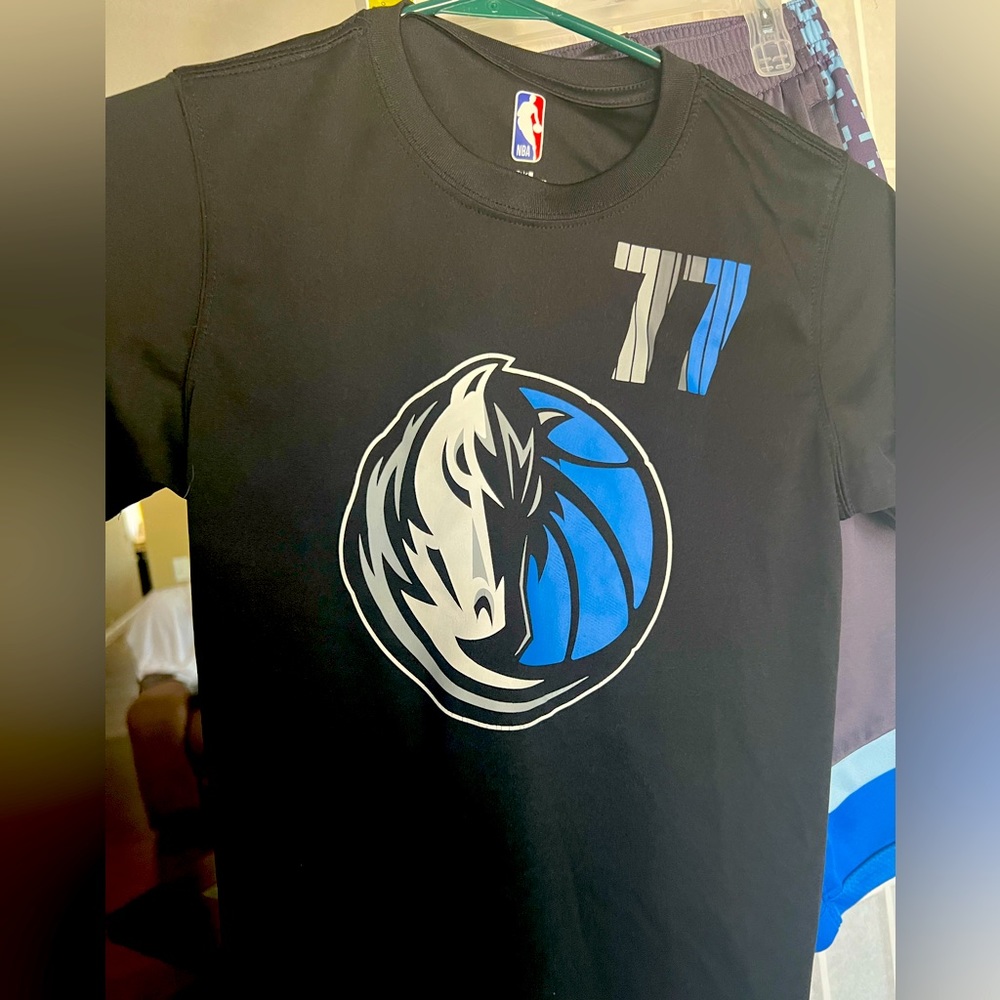 Dallas Mavericks Boys Tee